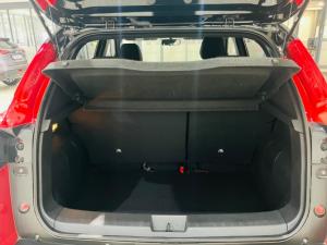 Nissan Magnite 1.0 Turbo Acenta Kuro auto - Image 14