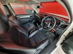 Toyota Hilux 2.0 single cab S (aircon) - Image 16