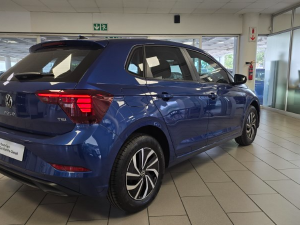 Volkswagen Polo hatch 1.0TSI - Image 17