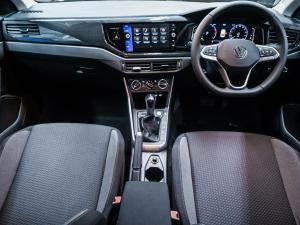 Volkswagen Polo hatch 1.0TSI Life auto - Image 16