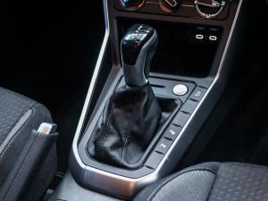 Volkswagen Polo hatch 1.0TSI Life auto - Image 18