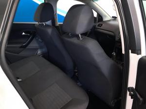 Volkswagen Polo Vivo hatch 1.4 Trendline - Image 23