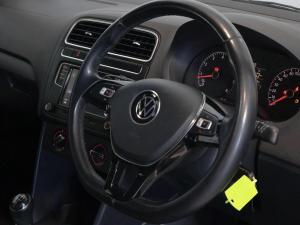Volkswagen Polo Vivo hatch 1.6 Highline - Image 19