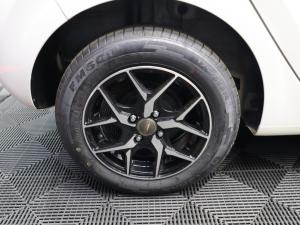 Kia Picanto 1.0 Street auto - Image 7