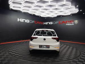 Volkswagen Polo hatch 1.0TSI Life auto - Image 5