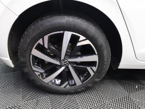 Volkswagen Polo hatch 1.0TSI Life auto - Image 7