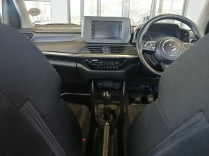 Suzuki Swift 1.2 GL+ manual - Image 8