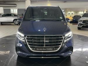 Mercedes-Benz V-Class V300d Exclusive - Image 12