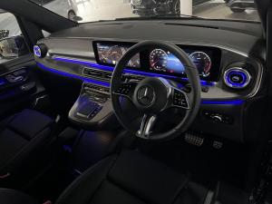 Mercedes-Benz V-Class V300d Exclusive - Image 3