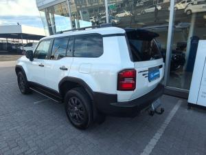 Toyota Land Cruiser Prado 2.8GD VX-R First Edition - Image 4
