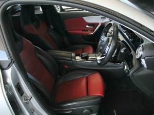 Mercedes-Benz CLA CLA200 AMG Line - Image 11