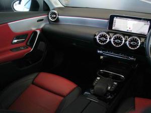 Mercedes-Benz CLA CLA200 AMG Line - Image 22