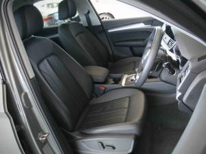 Audi Q5 40TDI quattro S line - Image 18