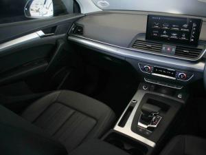 Audi Q5 40TDI quattro S line - Image 22