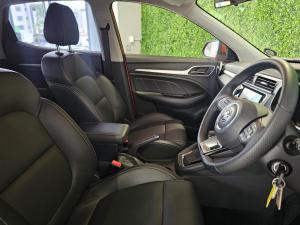 MG ZS 1.5 Luxury - Image 18
