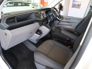 Volkswagen Transporter 2.0TDI Kombi SWB Trendline auto - Image 24