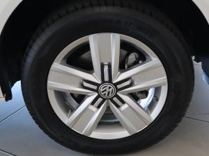 Volkswagen Transporter 2.0TDI Kombi SWB Trendline auto - Image 28