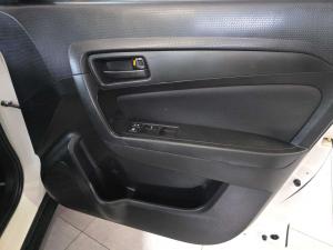 Suzuki Vitara Brezza 1.5 GL automatic - Image 15