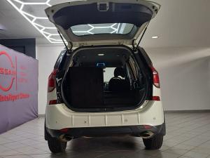 Mahindra XUV500 2.2CRDe W6 - Image 10