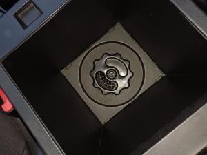 Mahindra XUV500 2.2CRDe W6 - Image 16