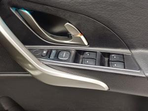 Mahindra XUV500 2.2CRDe W6 - Image 19