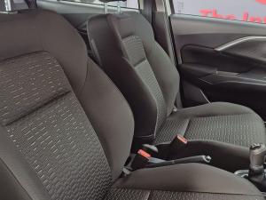 Suzuki Swift 1.2 GL+ manual - Image 17