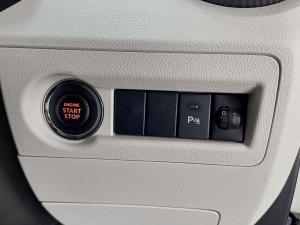 Suzuki Ignis 1.2 GLX manual - Image 16