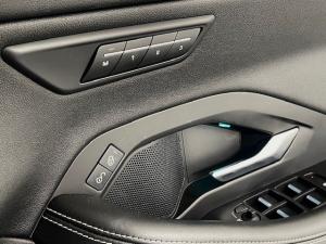 Jaguar E-Pace P250 AWD R-Dynamic HSE - Image 10