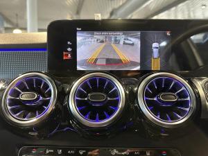 Mercedes-Benz EQB EQB350 4Matic Progressive - Image 8