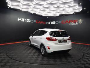 Ford Fiesta 1.0T Trend auto - Image 4