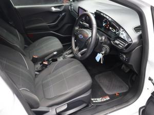 Ford Fiesta 1.0T Trend auto - Image 9