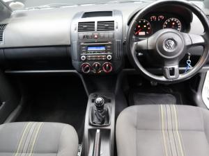 Volkswagen Polo Vivo hatch 1.4 Street - Image 8