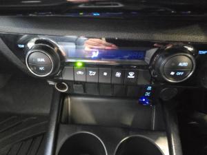 Toyota Hilux 2.8GD-6 double cab Raider auto - Image 20