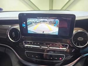 Mercedes-Benz V-Class V250d Avantgarde AMG Line - Image 16