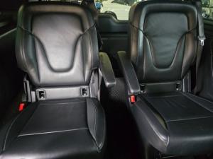 Mercedes-Benz V-Class V250d Avantgarde AMG Line - Image 21