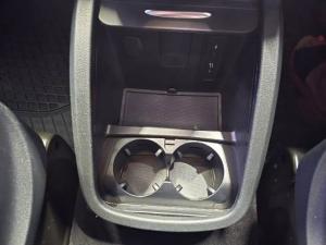 Mercedes-Benz V-Class V250d Avantgarde AMG Line - Image 24