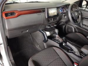 Renault Kiger 1.0 Turbo Intens auto - Image 8