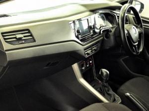 Volkswagen Polo hatch 1.0TSI Comfortline auto - Image 9