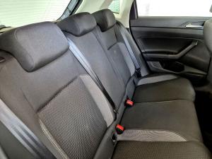 Volkswagen Polo hatch 1.0TSI Life manual - Image 17