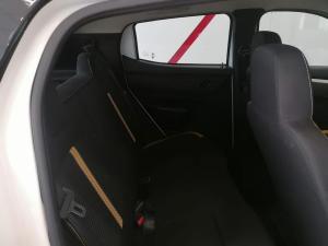 Renault Kwid 1.0 Climber auto - Image 12