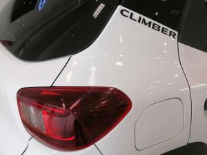 Renault Kwid 1.0 Climber auto - Image 9