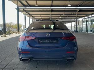 Mercedes-Benz C-Class C200 Avantgarde - Image 6
