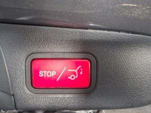 Mercedes-Benz GLA GLA200d - Image 11