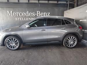Mercedes-Benz GLA GLA200d - Image 3