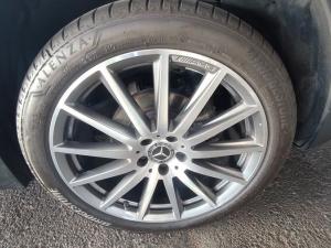 Mercedes-Benz GLA GLA200d - Image 4