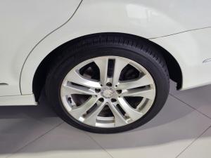 Mercedes-Benz C-Class C180 Avantgarde auto - Image 7