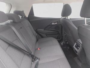 Mahindra XUV 3XO 1.2T AX5L - Image 13