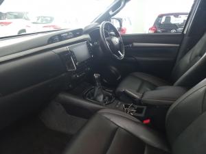 Toyota Hilux 2.8GD-6 double cab 4x4 Legend RS manual - Image 7