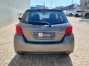 Toyota Yaris 1.3 auto - Image 5