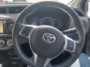 Toyota Yaris 1.3 auto - Image 8